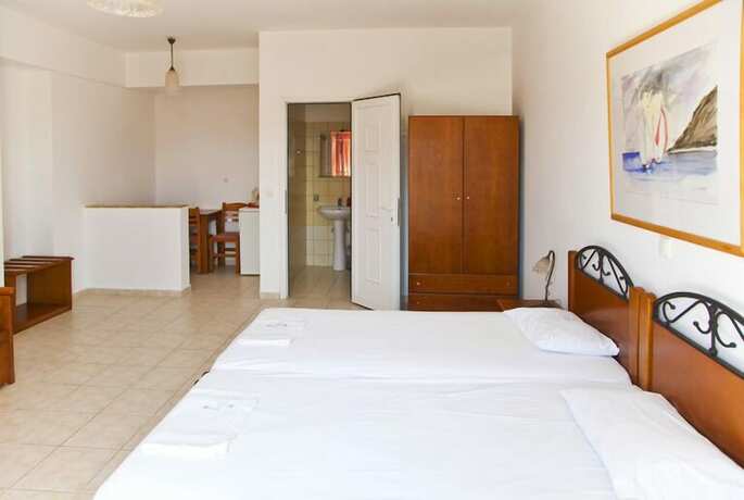 Imagen de la habitación del Hotel Big Village. Foto 17