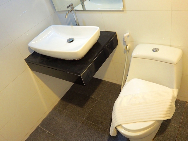 Imagen de la habitación del Hotel Big Zen Condotel. Foto 11