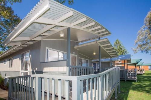 Imagen de la habitación del Hotel Big4 Batemans Bay At Easts Riverside Holiday Park. Foto 6