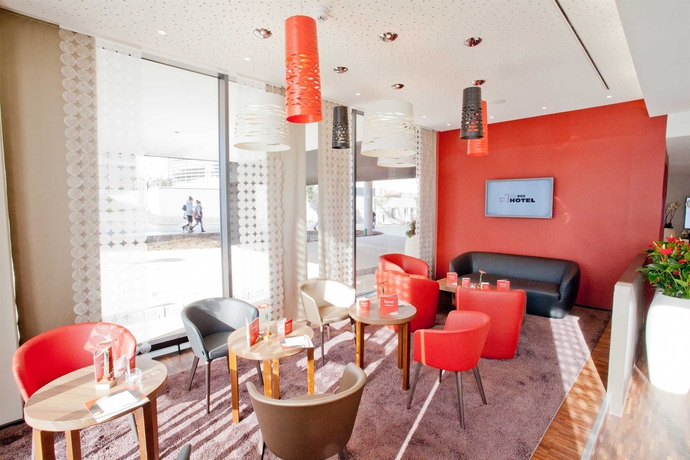 Imagen del bar/restaurante del Hotel BigBOX ALLGAEU Hotel. Foto 7