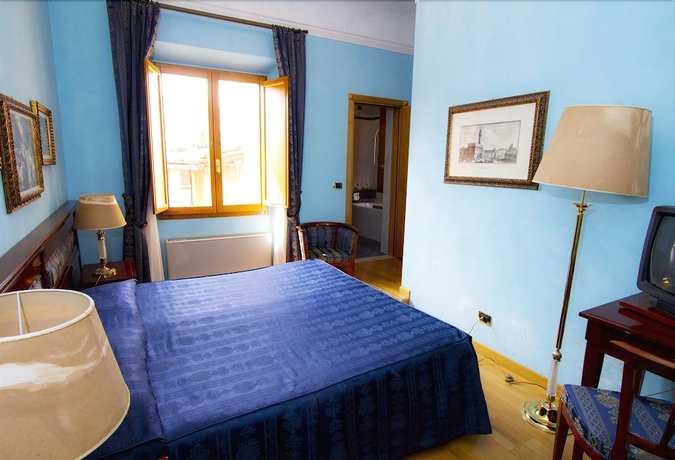 Imagen de la habitación del Hotel Bigallo. Foto 11