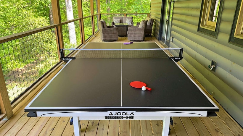Imagen de la habitación del Hotel Bigfoot Bunkhouse Pool Views Theater Arcade Firepit Book Now. Foto 6