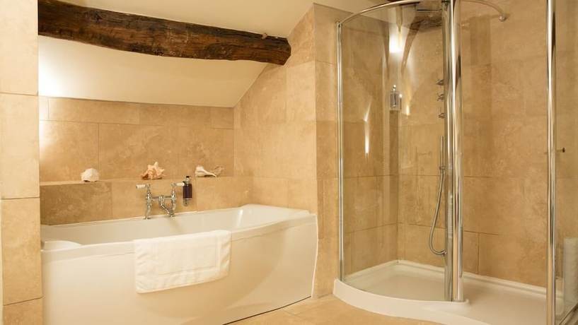 Imagen de la habitación del Hotel Biggin Hall. Foto 11