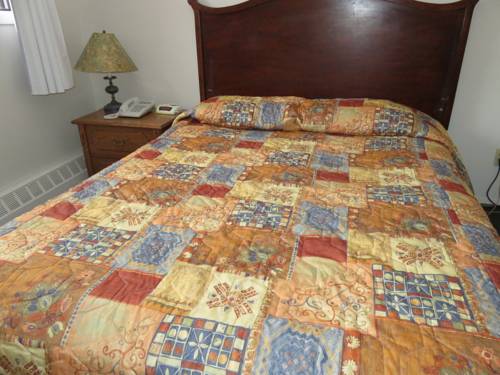 Imagen de la habitación del Hotel Bighorn Inn and Suites. Foto 8