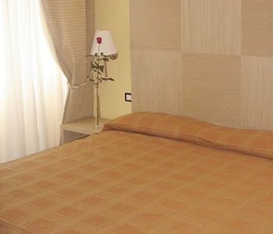 Imagen de la habitación del Hotel Bigio. Foto 2