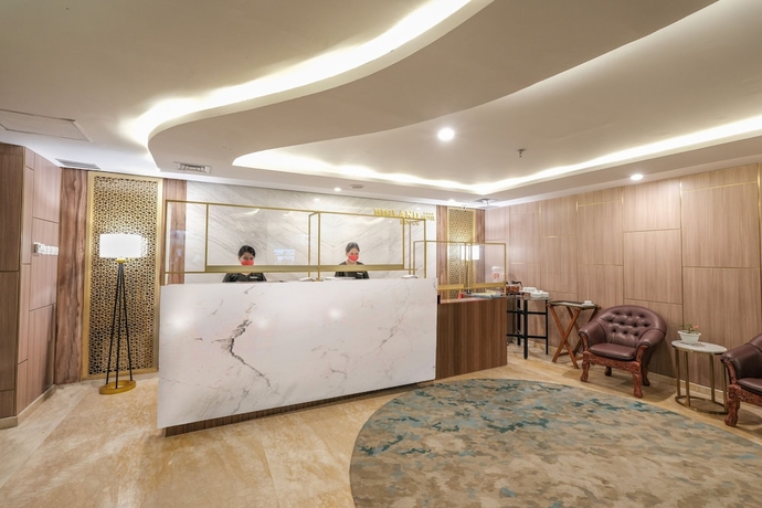Imagen de los interiores del Hotel Bigland Renotel Bogor. Foto 18