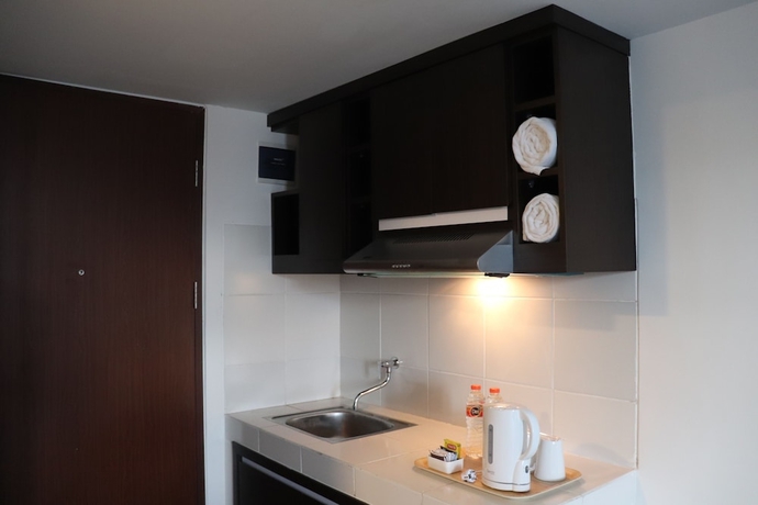 Imagen de la habitación del Hotel Bigland Renotel Bogor. Foto 15