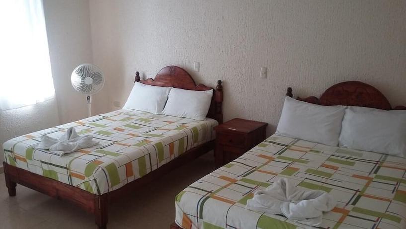 Imagen de la habitación del Hotel Bigu. Foto 9