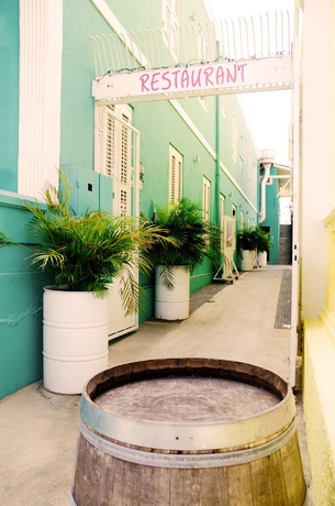 Imagen de los exteriores del Hotel Bijblauw. Foto 12