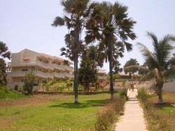 Imagen de los exteriores del Hotel Bijilo Beach. Foto 9