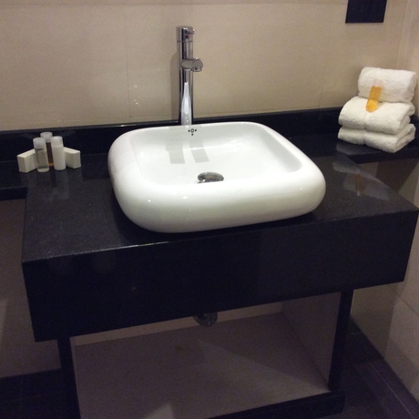 Imagen de la habitación del Hotel Bijou Amethyste. Foto 8