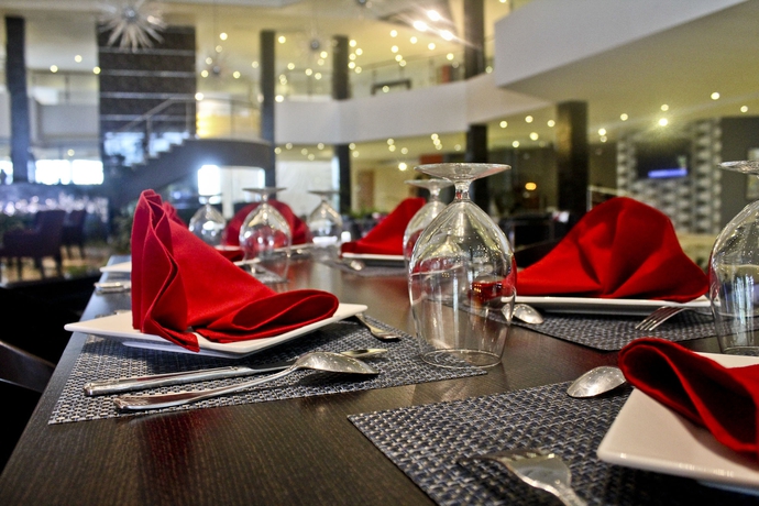 Imagen del bar/restaurante del Hotel Bijou Amethyste. Foto 6