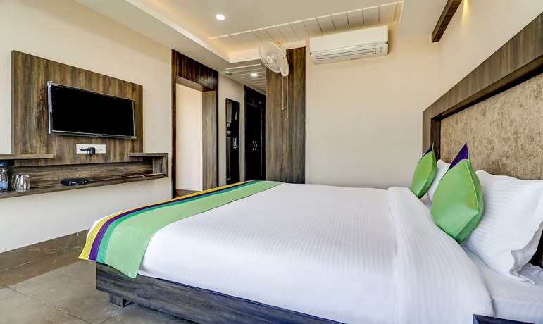 Imagen de la habitación del Hotel Bikalal. Foto 10