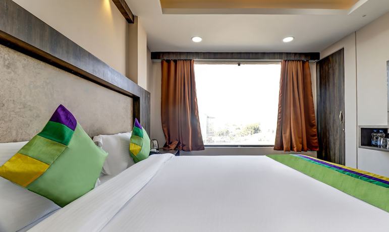 Imagen de la habitación del Hotel Bikalal. Foto 16