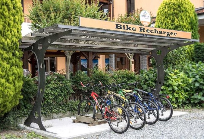 Imagen general del Hotel Bike Touring Gardone Riviera and Wellness. Foto 7
