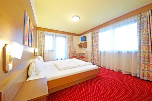Imagen de la habitación del Hotel Bike & Ski Conrad. Foto 12