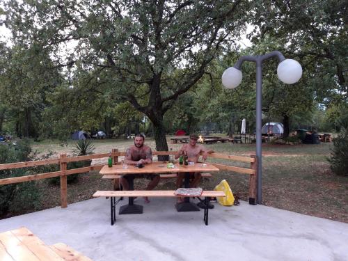 Imagen general del Hotel Bikers camp. Foto 6