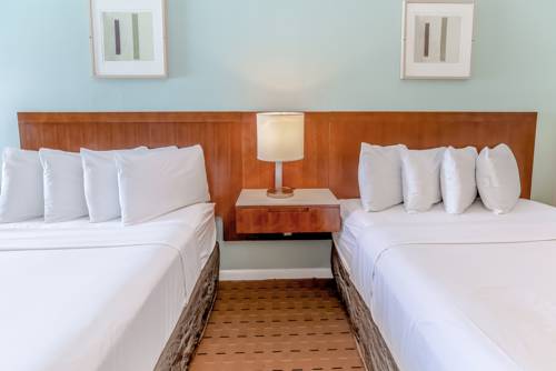 Imagen de la habitación del Hotel Bikini Beach Resort. Foto 5