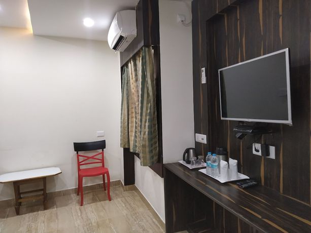 Imagen de la habitación del Hotel Bikram. Foto 11