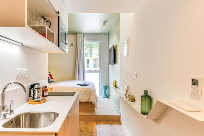 Imagen de la habitación del Hotel Bikube Montpellier. Foto 5