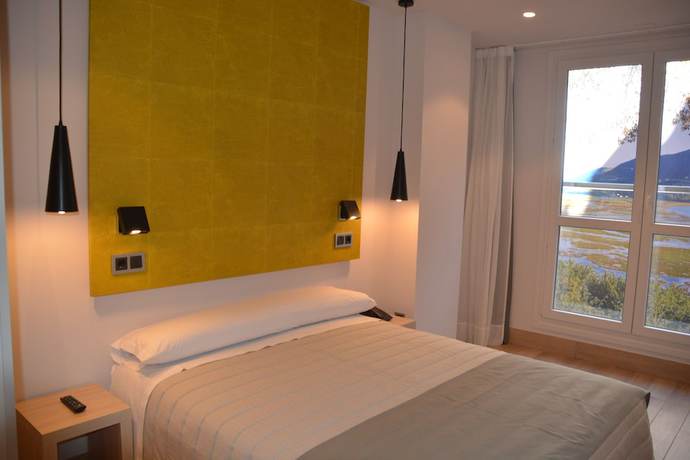 Imagen de la habitación del Hotel Bilbao Plaza. Foto 11