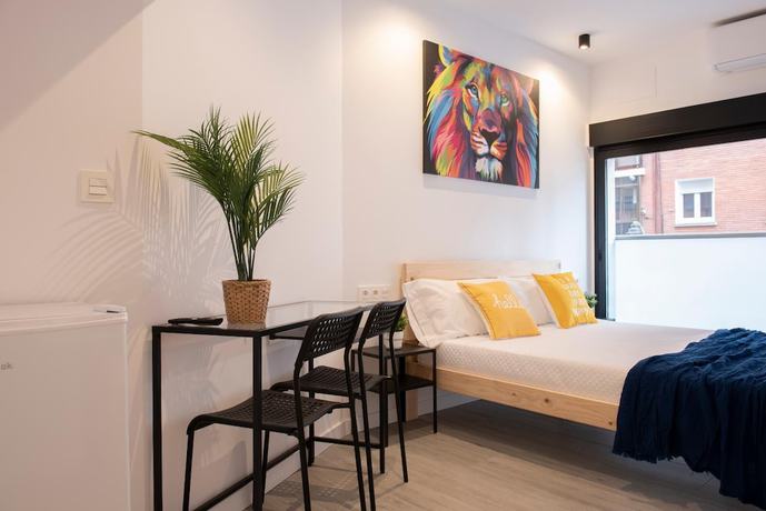 Imagen de la habitación del Hotel Bilbao ROOMS and KITCHEN Zorroza. Foto 2