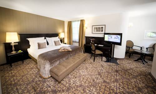 Imagen de la habitación del Hotel Bilderberg Château Holtmühle. Foto 9