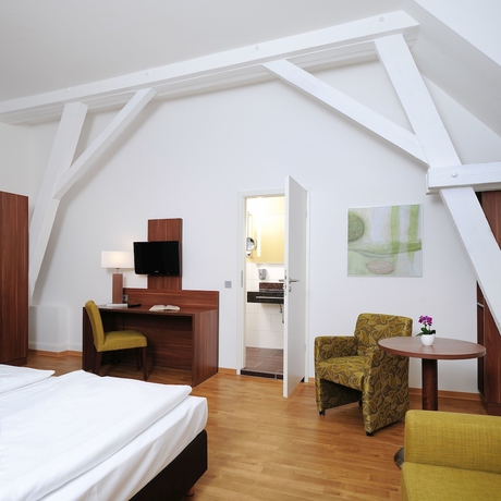 Imagen de la habitación del Hotel Bildungshaus St Bernhard. Foto 11