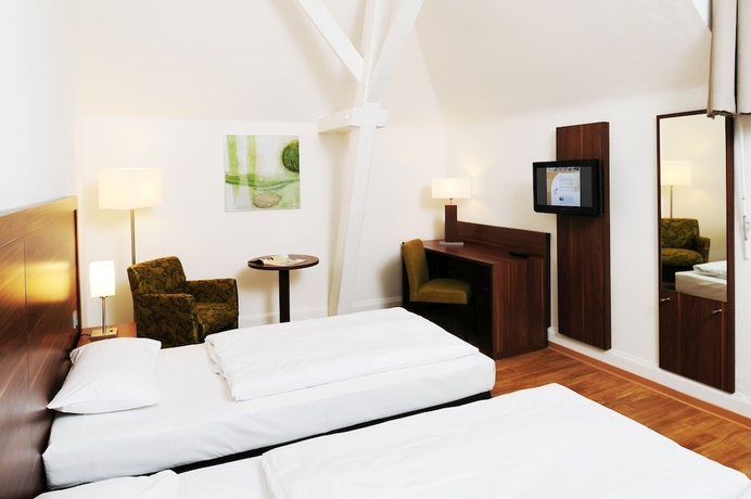 Imagen de la habitación del Hotel Bildungshaus St Bernhard. Foto 13