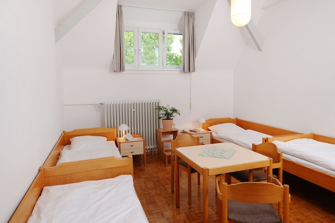 Imagen de la habitación del Hotel Bildungshaus St Bernhard. Foto 14