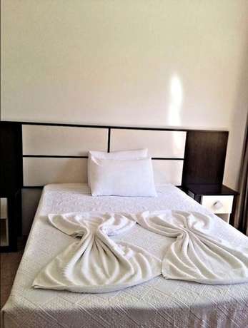 Imagen de la habitación del Hotel Bilene. Foto 8