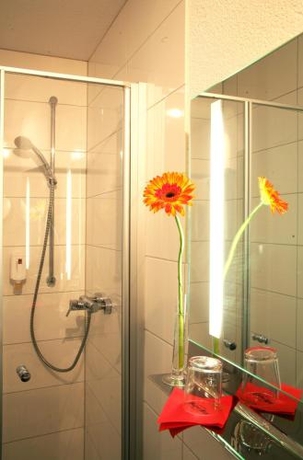 Imagen de la habitación del Hotel Bilger Eck. Foto 7