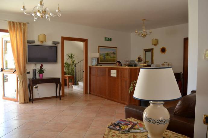 Imagen de los interiores del Hotel Bilha. Foto 12