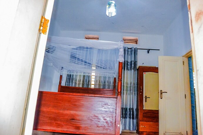 Imagen de la habitación del Hotel Bilkon. Foto 14