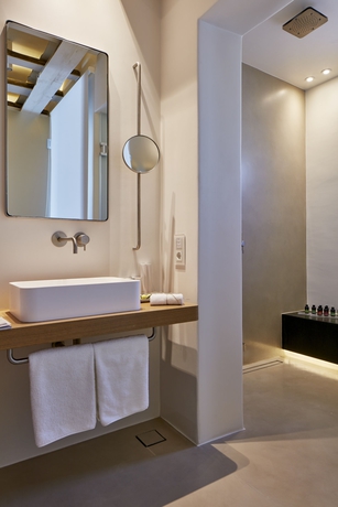 Imagen de la habitación del Hotel Bill and Coo Suites and Lounge. Foto 8