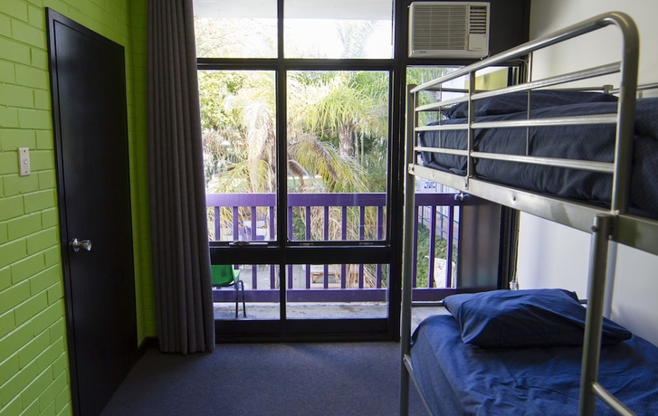 Imagen de la habitación del Hotel Billabong Backpackers Resort. Foto 4