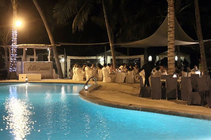 Imagen de los interiores del Hotel Billionaire Resort and Retreat. Foto 10