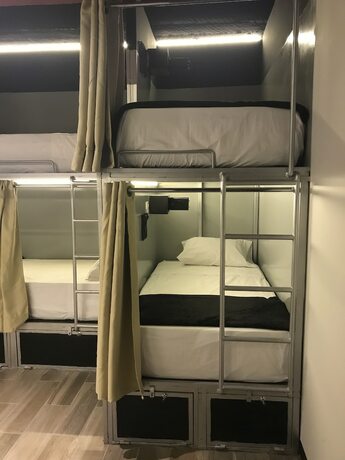 Imagen general del Hotel Billy Box - Hostel. Foto 9