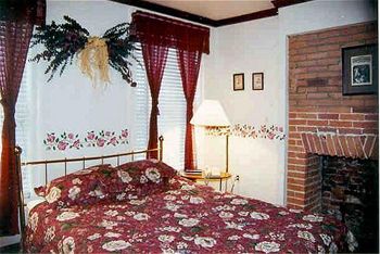 Imagen de la habitación del Hotel Biltmore Suites. Foto 15