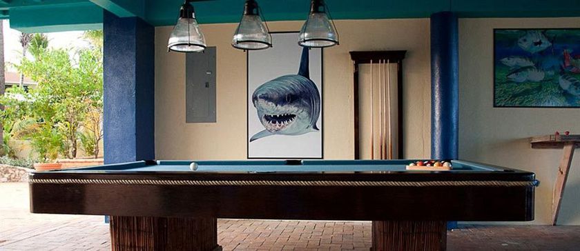 Imagen de la piscina del Hotel Bimini Big Game Club Resort and Marina. Foto 16