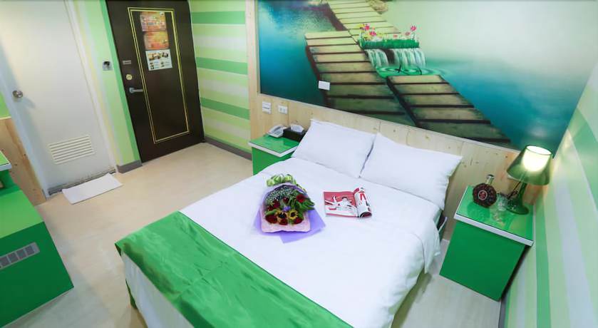 Imagen de la habitación del Hotel Bin City. Foto 3