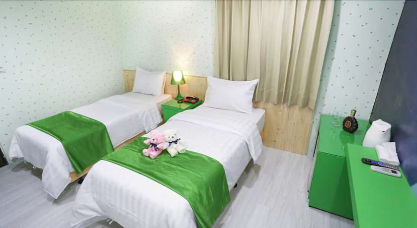 Imagen de la habitación del Hotel Bin City. Foto 10