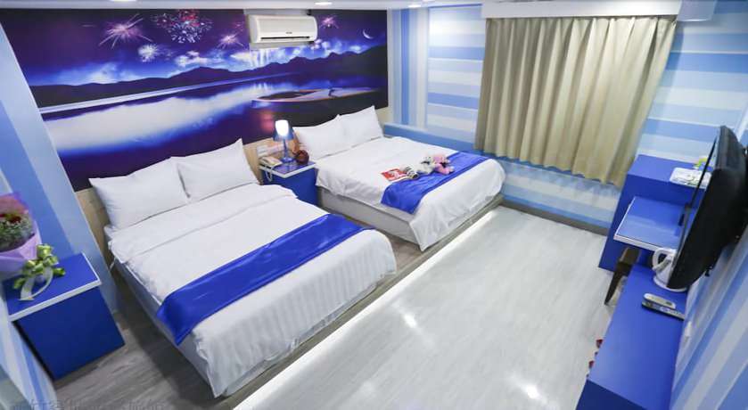 Imagen de la habitación del Hotel Bin City. Foto 11