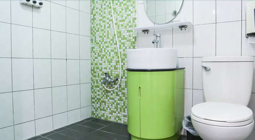 Imagen de la habitación del Hotel Bin City. Foto 13