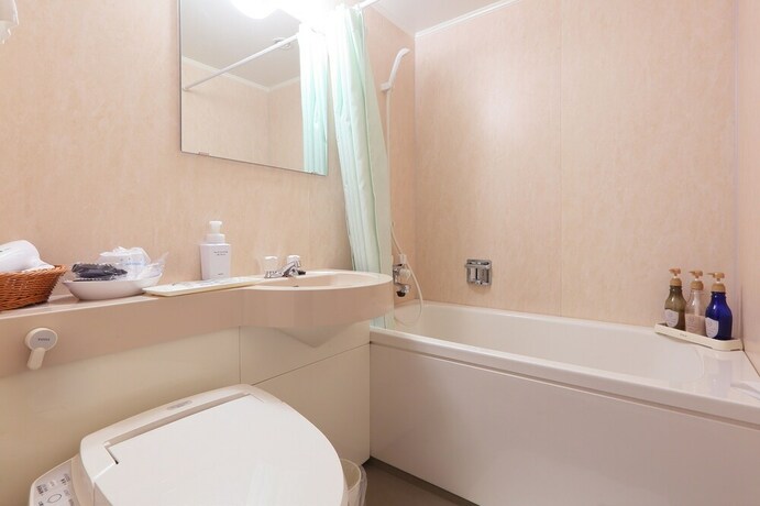 Imagen de la habitación del Hotel Binario Saga Arashiyama. Foto 20
