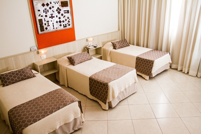 Imagen de la habitación del Hotel Binder Quality Inn. Foto 9