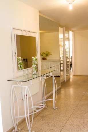 Imagen de los interiores del Hotel Binder Quality Inn. Foto 19