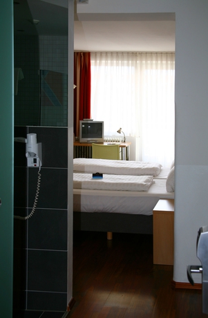 Imagen de la habitación del Hotel Binders Budget City Mountain. Foto 9