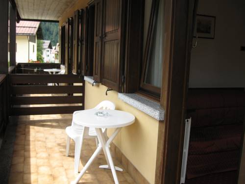 Imagen de la habitación del Hotel Binelli. Foto 5