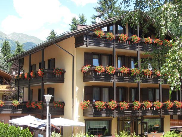 Imagen general del Hotel Binelli. Foto 2